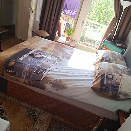 Homey Budget Bedroom Amsterdam Exteriér fotografie