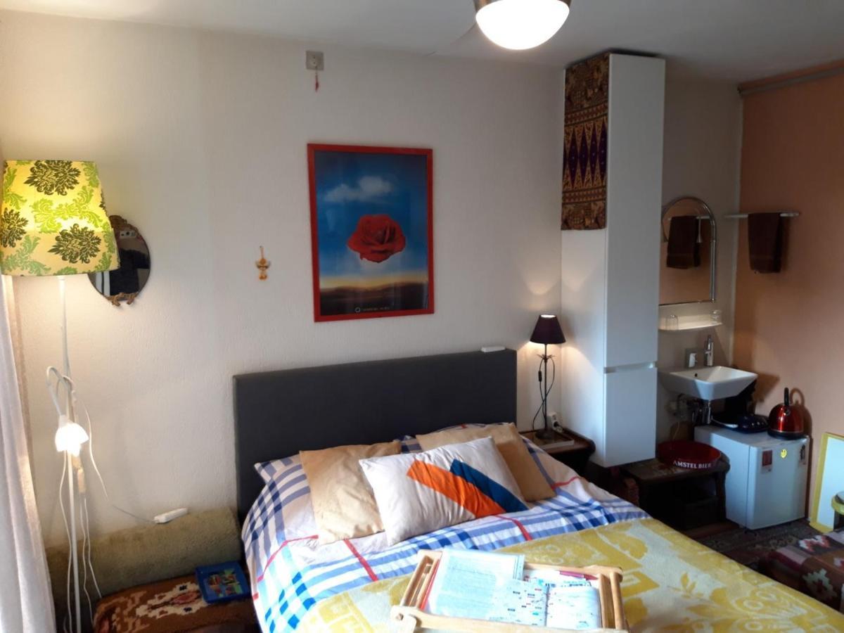 Homey Budget Bedroom Amsterdam Exteriér fotografie